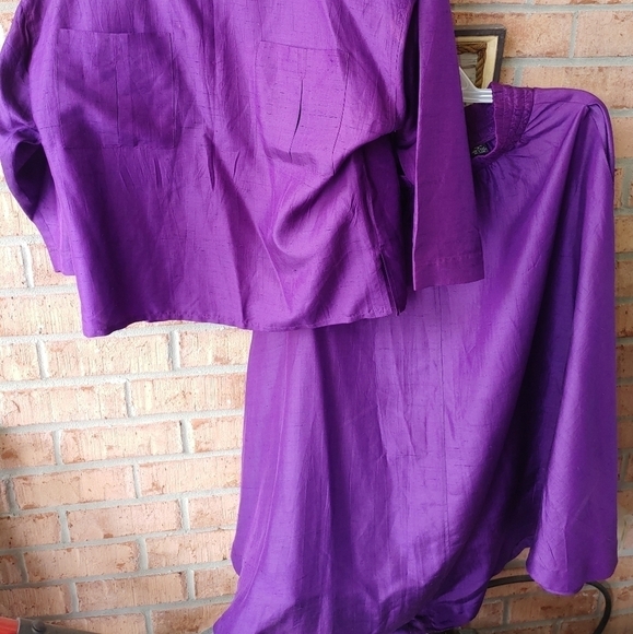 NEW PRIVE NY 2 PIECE 100% SILK SKIRT SET SIZE 6P - Picture 2 of 3